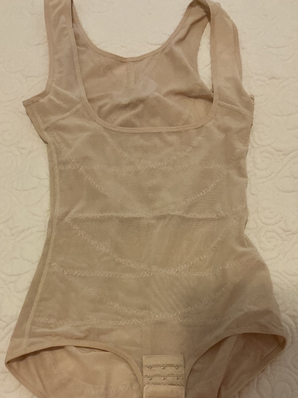 Reyeogo Shapewear Bodysuit for Women Beige Size Large Nylon/Spandex L NEW